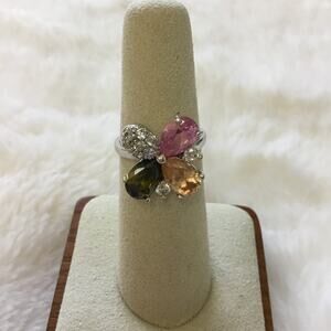 Multi-Crystals Flower Ring